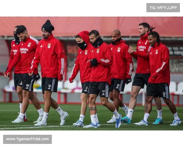 穆里尼奥执教本菲卡欧冠四连败 垫底无缘晋级