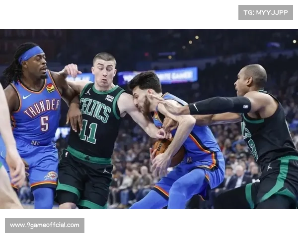 帕金斯批评霍姆格伦“太软”，雷霆更衣室氛围引关注